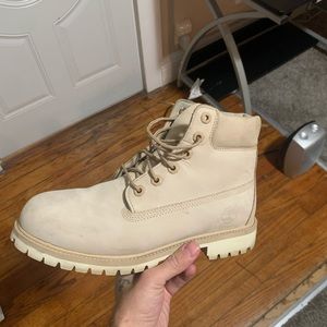 Nude/Cream Nubuck Timberland boots